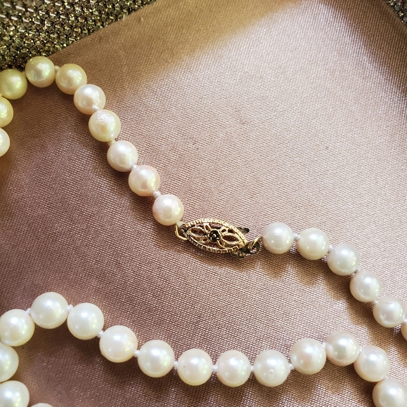 Ben Bridge Pearl 14k Gold Necklace - Picture 10 of 13